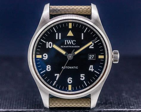 iwc pilots tribute to mark